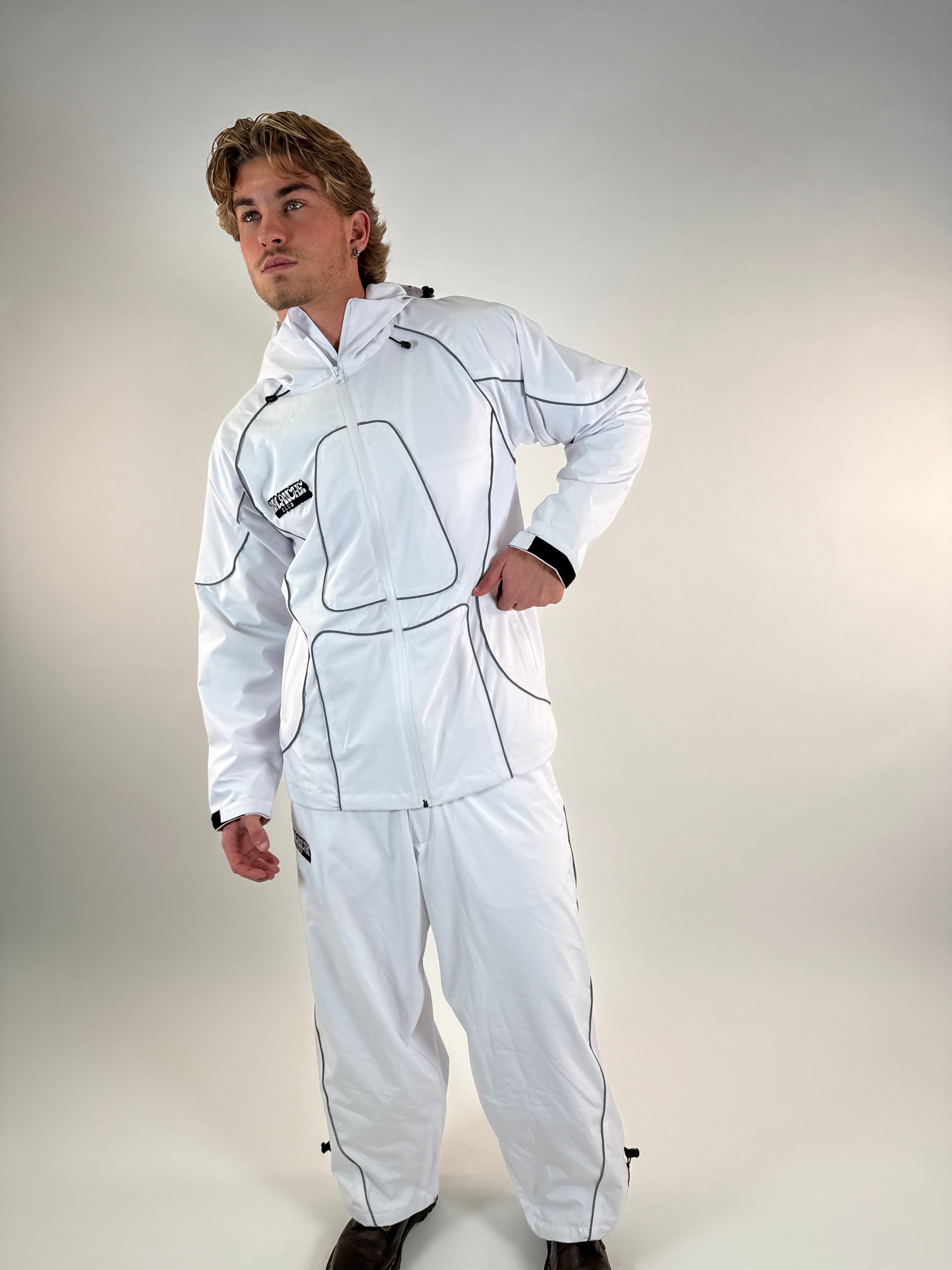 ❝𝐖𝐡𝐢𝐭𝐞 𝐑𝐞𝐟𝐥𝐞𝐜𝐭𝐢𝐯𝐞 𝐁𝐚𝐠𝐠𝐲 𝐒𝐡𝐞𝐥𝐥 𝐕𝟏❞