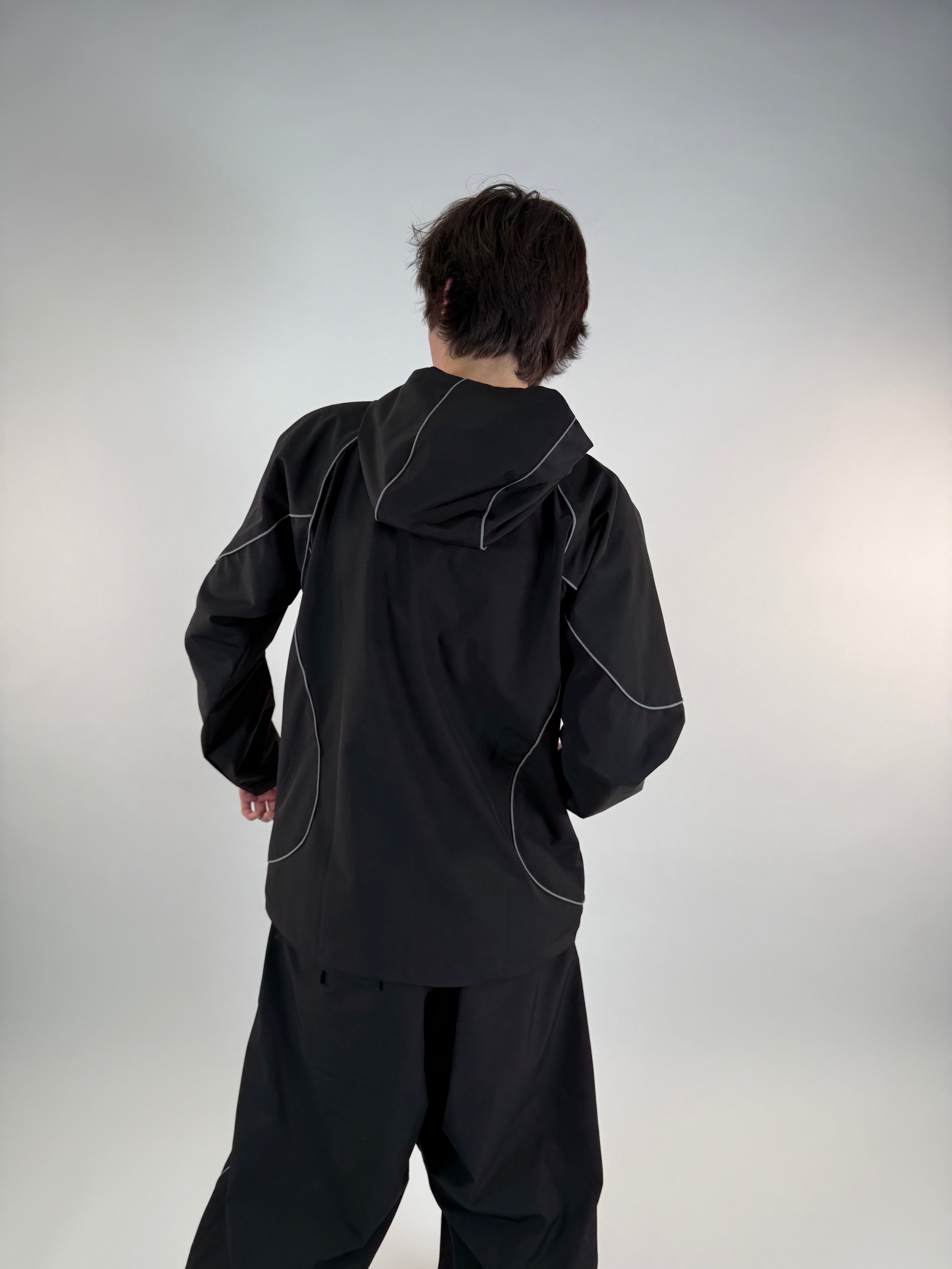 ❝𝐁𝐥𝐚𝐜𝐤 𝐑𝐞𝐟𝐥𝐞𝐜𝐭𝐢𝐯𝐞 𝐁𝐚𝐠𝐠𝐲 𝐒𝐡𝐞𝐥𝐥 𝐕𝟏❞