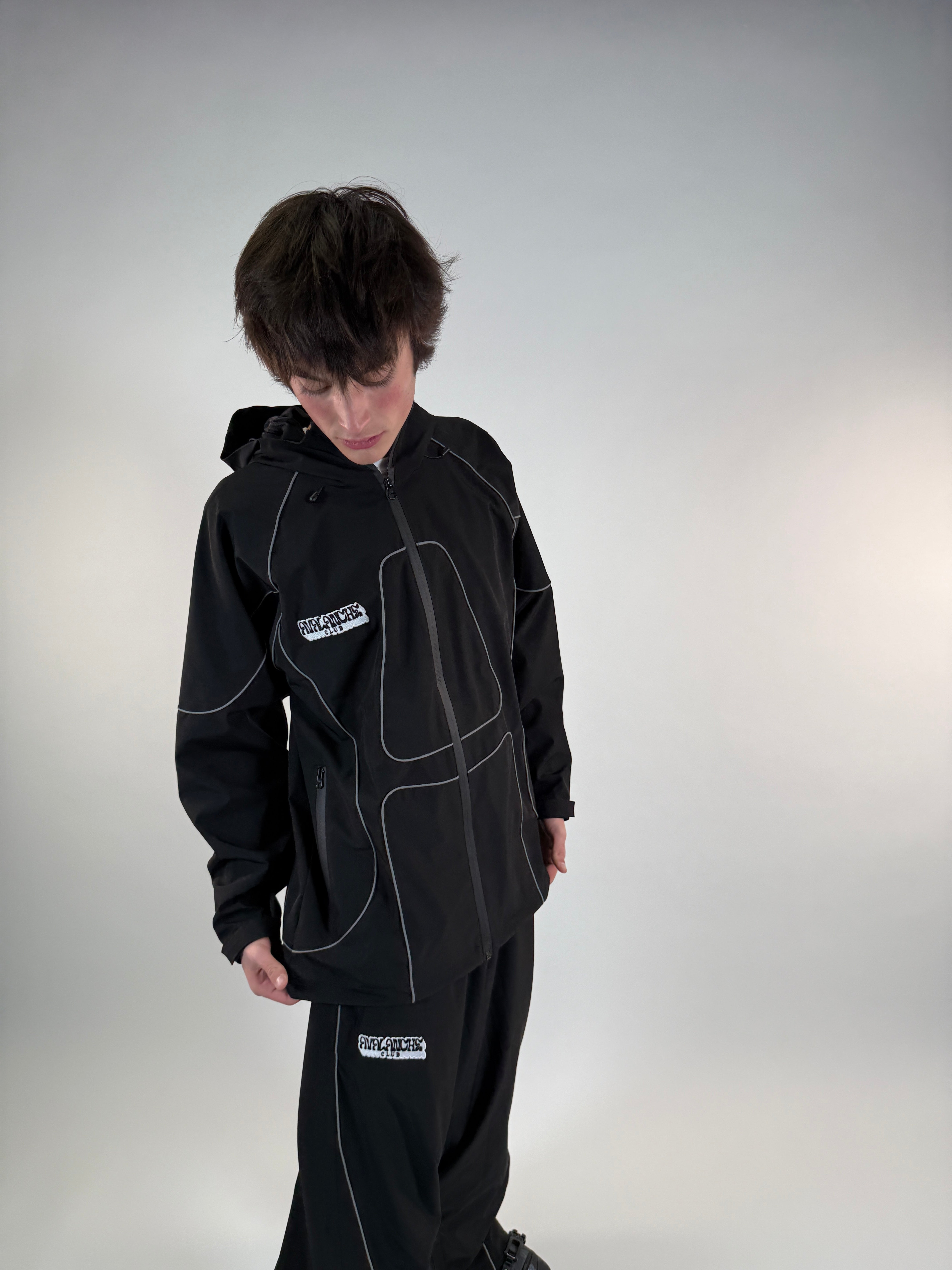 ❝𝐁𝐥𝐚𝐜𝐤 𝐑𝐞𝐟𝐥𝐞𝐜𝐭𝐢𝐯𝐞 𝐁𝐚𝐠𝐠𝐲 𝐒𝐡𝐞𝐥𝐥 𝐕𝟏❞